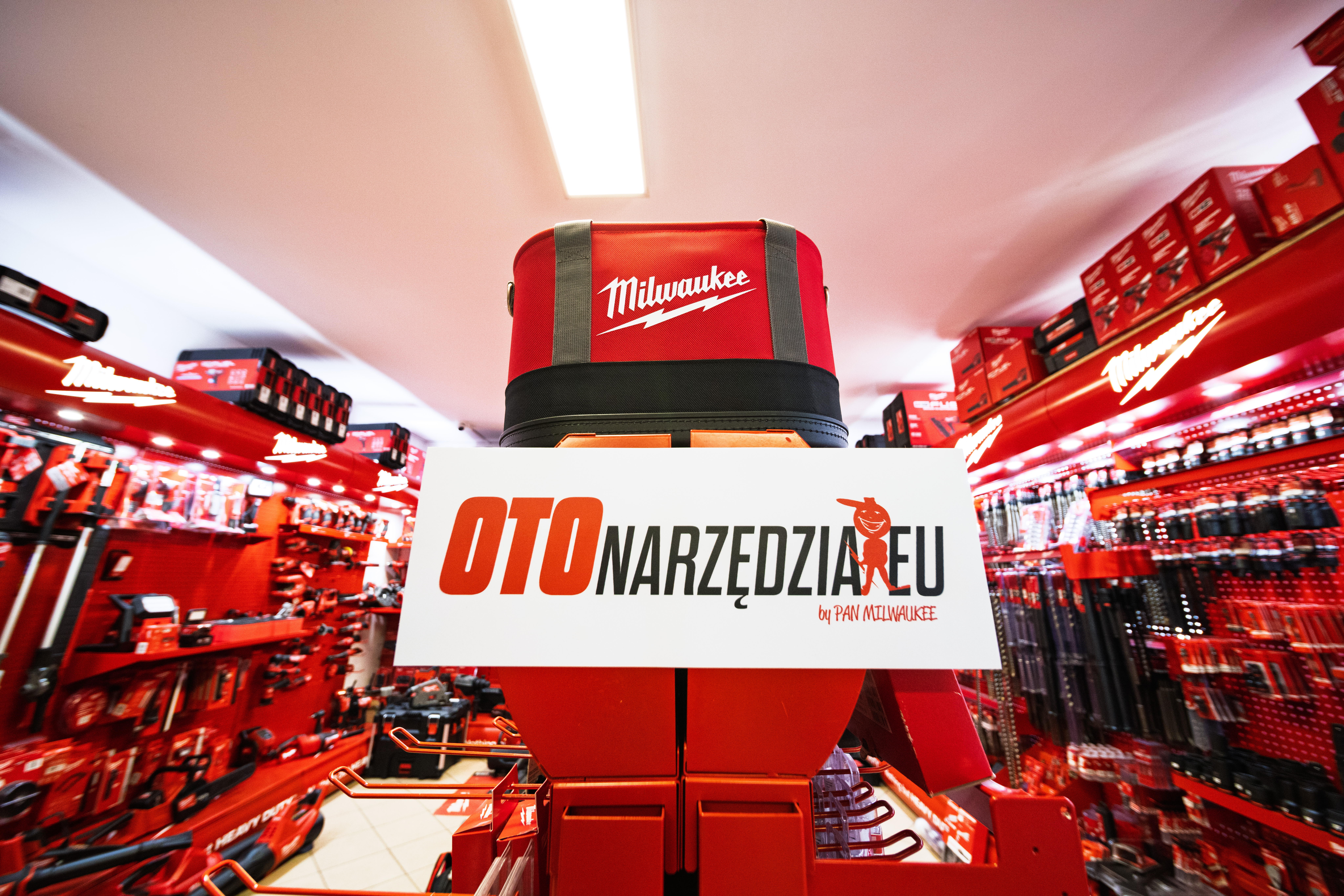 Tanie czy drogie narzędzia? Dlaczego profesjonaliści wybierają sprzęt premium i kiedy warto dopłacić