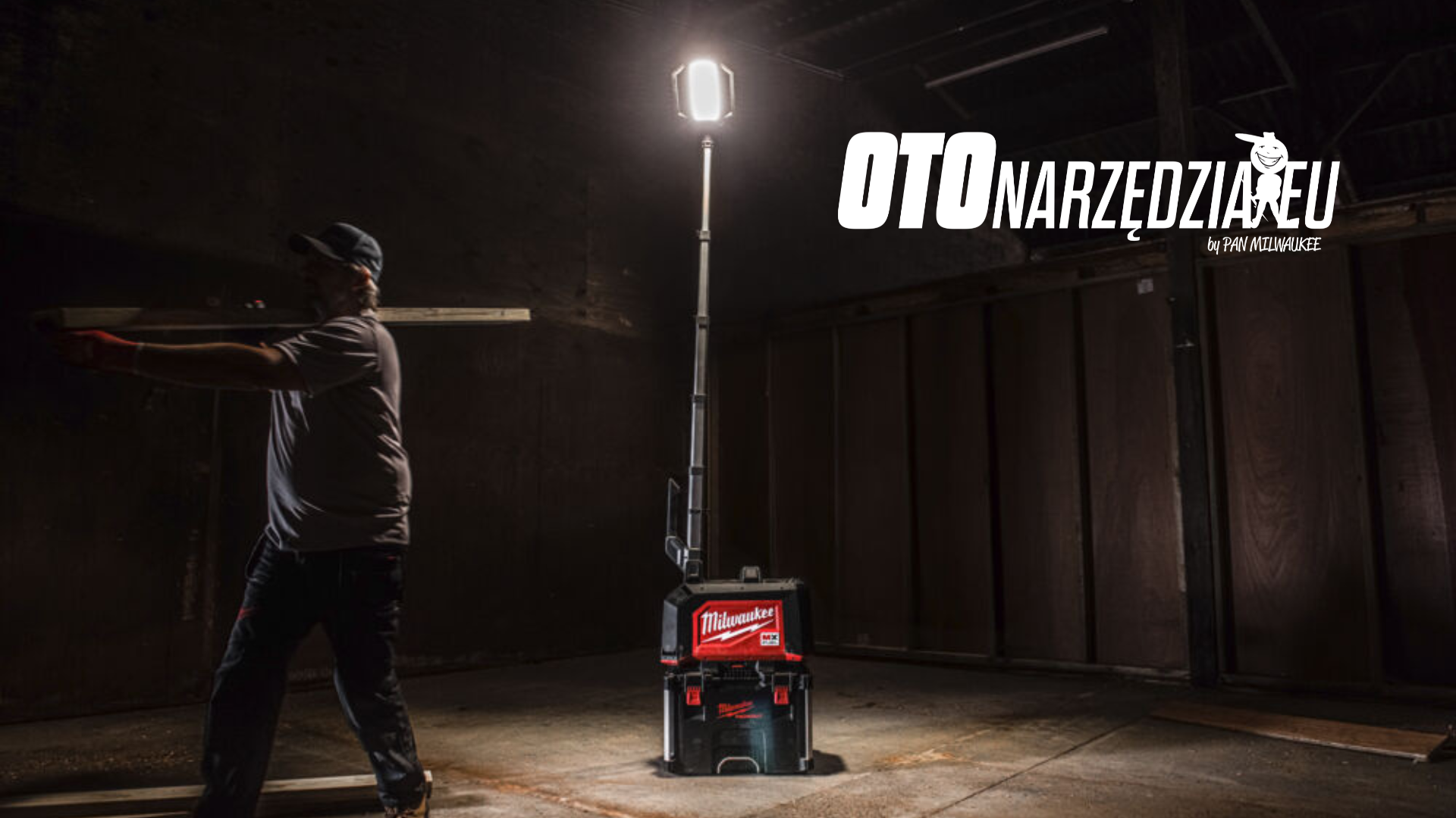 15 000 lumenów bez kompromisów – poznaj maszt oświetleniowy MXFTLIC