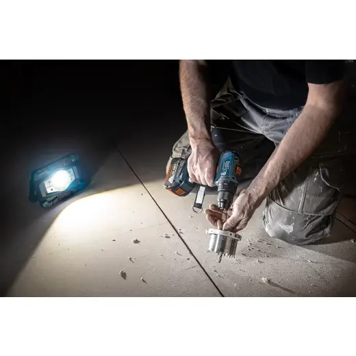 Lampa robocza Flash 3000 WR RE