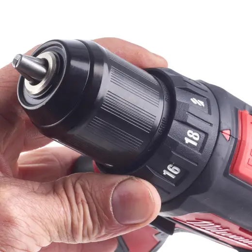 M12BDD - 201C M12 BRUSHED DRILL DRIVER IN2 | 4933479439