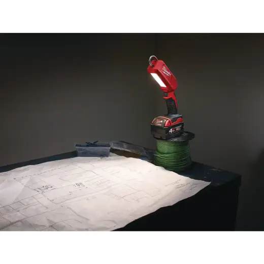 Latarka warsztatowa M18IL-0 300lm | 4932430564