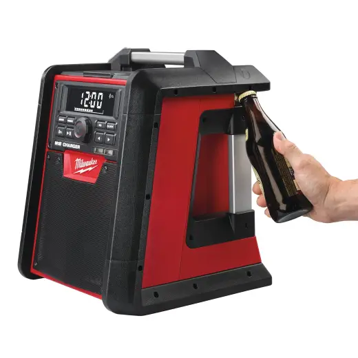 Radio z ładowarką M18RC-0 | 4933446639